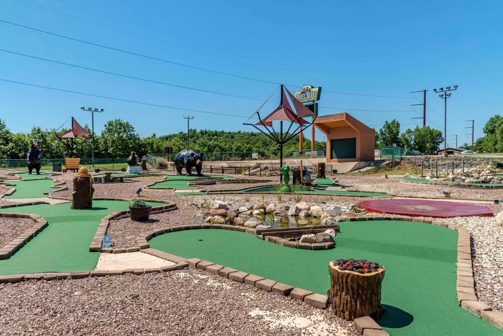 Three Bears Resort Waterpark Near Tomah Ascend Collection Warrens 外观 照片